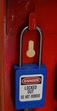 Padlock Cabinet 10 Hook